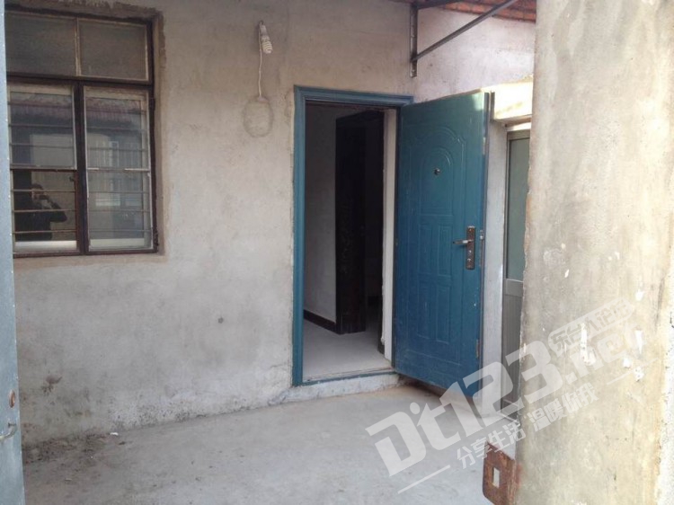 二女桥附近有独门独院房屋600元低价出租!(无