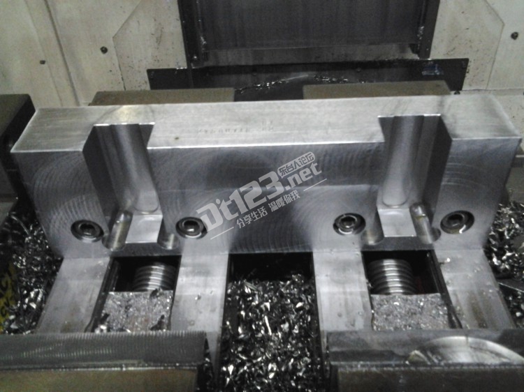 日资企业机械制造和品管工作经历回家发展个人