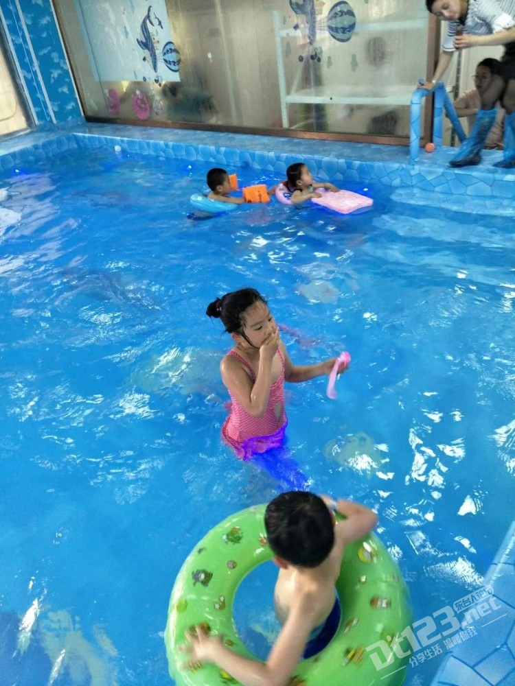 游泳教练_游泳教练平均收入